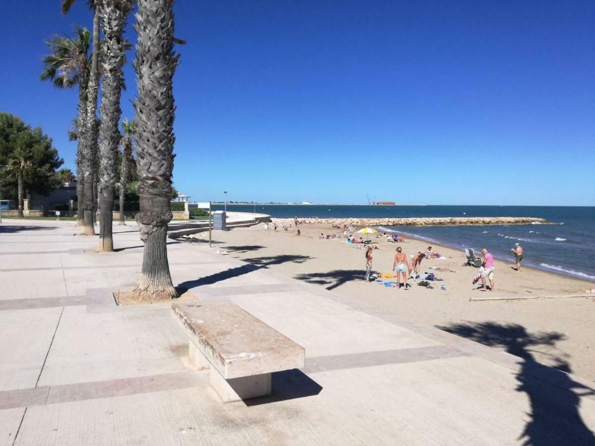 Atico Primer Linea De Mar Con Piscina En Ebrehogar Sant Carlos de la Ràpita Eksteriør billede